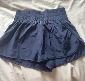 Navy blue athletic shorts thumbnail 1