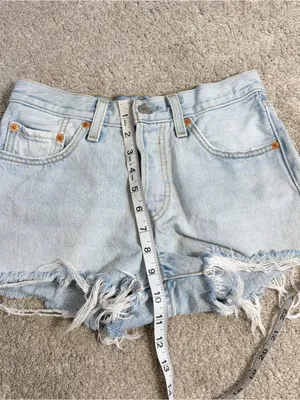Levi’s Women’s 501 Original High Rise Jean Shorts Button Fly Raw Hem 24 thumbnail 11