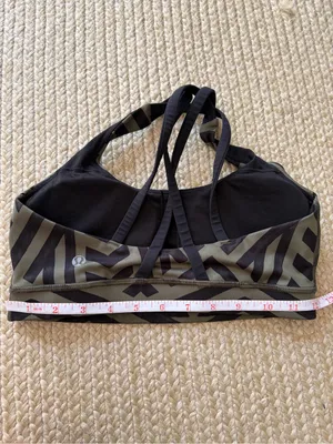 Lululemon Energy Bra in Chevron Shuffle Fatigue Green Black 4 thumbnail 7
