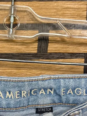 American Eagle Mom Straight Jeans Size 6 thumbnail 6