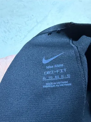 Nike alate Black Sports Bra dri-fit XL thumbnail 4