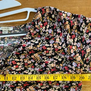 American Eagle Floral V-neck Tiered Long Sleeve Mini Dress Size L thumbnail 7