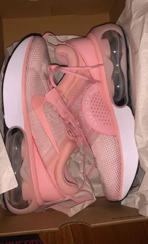 Nike Air Max Shoes thumbnail 5