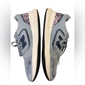 New Balance Women's Fresh Foam X70 V1 shoe size 8 thumbnail 5