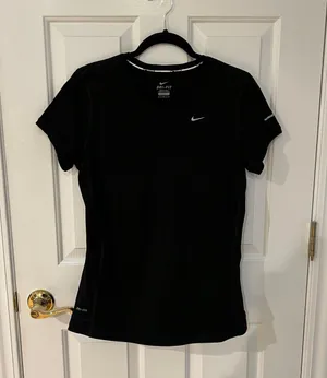 Nike Top thumbnail 1