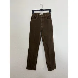 Abercrombie & Fitch Ultra High Rise 90s Straight Leg Jean Size 25 Washed Brown thumbnail 4