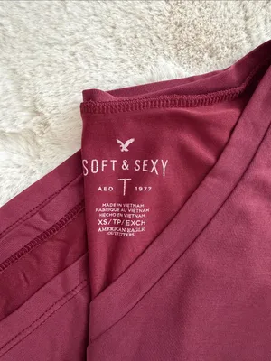 American Eagle Soft and Sexy Tee thumbnail 3