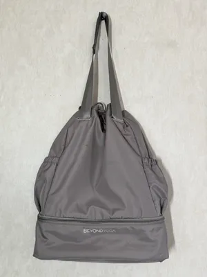Beyond Yoga Women’s Nylon Convertible Gym Bag Drawstring Cinch Top in Gray thumbnail 2