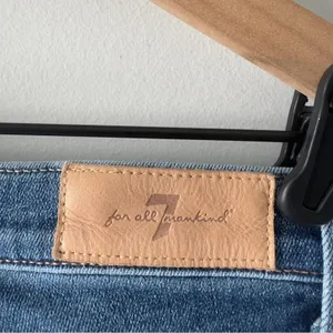 7 For All Mankind High Waist Slim Kick Jeans Dark Blue Wash Flare Jean denim EUC thumbnail 6