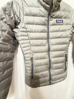 Patagonia Women’s Nano Puff Jacket - size XS thumbnail 6