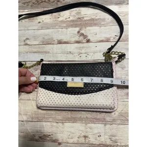 Betsey Johnson Crossbody Bag Perforated Hearts Black White Pink Gold Chain thumbnail 6