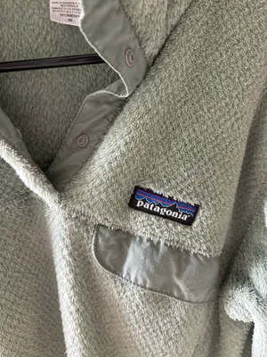 Green Patagonia Pullover thumbnail 2