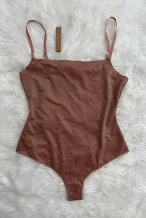 Skims Barely There Shapewear Bodysuit Sienna Size XL thumbnail 1