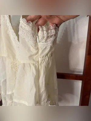 Abercrombie Babydoll Lace Trim Cami Tank Top thumbnail 9