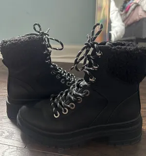 Steve Madden Boots thumbnail 1