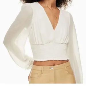 Wilfred Wistful white Blouse - Aritzia V neck‎ sheer sleeves smocked bodice M thumbnail 2