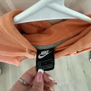 Nike Men's Burnt Orange Hoodie thumbnail 2
