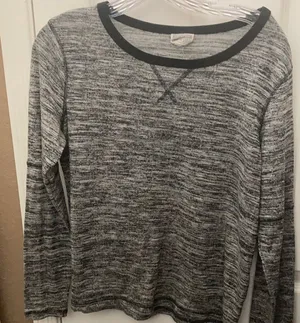 FINAL MARKDOWN Converse One Star long sleeved top (M) thumbnail 1