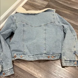 Natural Reflections Bass Pro Shops Sherpa Lined Denim Jean Trucker Jacket Large thumbnail 5