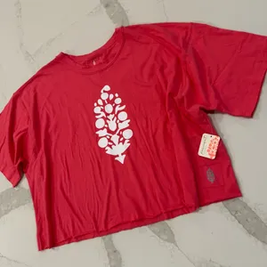 Free People Movement NWT Inspire Cotton Graphic T-Shirt Women’s XL Hibiscus Pink thumbnail 8