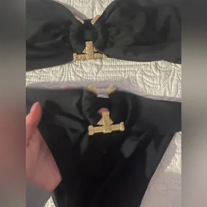 Black Hammered Trim Bandeau Bikini Top And Bottom Us M thumbnail 7