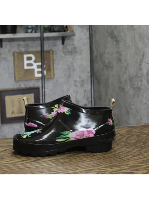 NWT Journee Collection Womens Short Rainer Rain Boot Bootie Floral Black 7M thumbnail 12