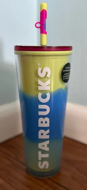 NWT Starbucks Spring 2023 Citrus Color Change Swirl Straw Topper Plastic Tumbler thumbnail 1