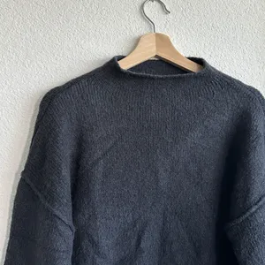 FREE PEOPLE Forest Sweater XS Cropped Black Oversized Pullover Mock Neck thumbnail 7