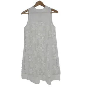 Robbie Bee Signature White Floral Lace Shift Dress Size Medium Bow Back‎ thumbnail 6