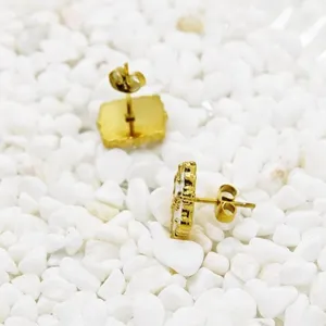 Medieval Renaissance White and Gold Earrings thumbnail 2