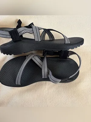 Chacos Black Women's Strappy Outdoor Sandals with White Stripe Detail Size W10 thumbnail 3