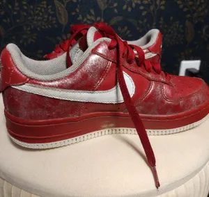 Nike Air Force 1 Low Women's Valentines Day Edition thumbnail 2