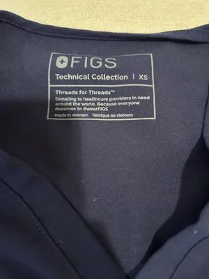 FIGS Scrubs Set thumbnail 5