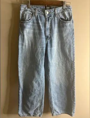BDG urban outfitters size 28 wide leg jeans thumbnail 2