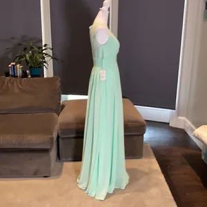 Women’s Green Full Length Sleeveless Chiffon Bridesmaid Formal Dress Size 4 NWT thumbnail 6