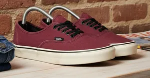 Vans Authentic Sneakers Port Royale‎ Burgundy Low Top Casual Lace Up Unisex thumbnail 1