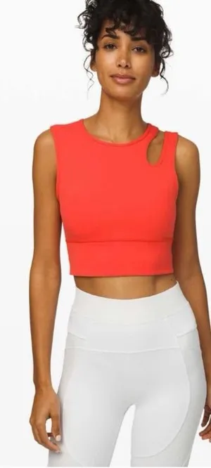 Lululemon Mastered Motion Cropped Tank Thermal Red | SIZE 6 thumbnail 1