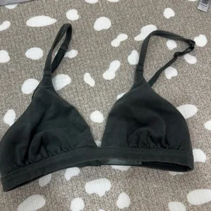 SKIMS triangle bralette Cotton vneck sea mineral forest thumbnail 3