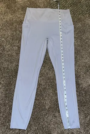 Light Purple High-Waisted Athletic Leggings with Side Pockets size medium thumbnail 1