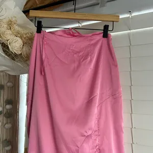 Peppermayo Pink Satin Tie Waist Maxi Skirt Side Slit Size US 4 thumbnail 5