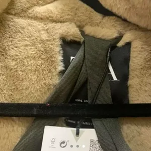 ZARA Winter Coat thumbnail 3