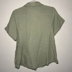 Lucky Brand Sage Green Lace Trim Tunic Shirt Womens Size Small Short Sleeve‎ thumbnail 2