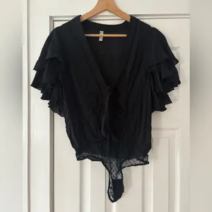 Free People Call Me Later Black Ruffle Sleeve‎ Bodysuit Blouse Size XS thumbnail 4