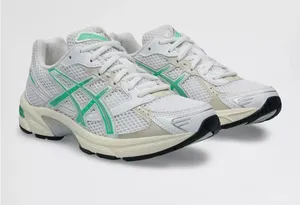 ASICS Gel 1130 Sneaker size W9/M7.5 thumbnail 1