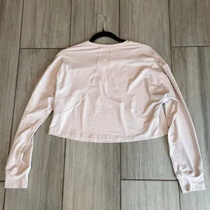 Lululemon Muscle Love Long Sleeve Shirt Misty Pink Cropped Womens Medium thumbnail 2