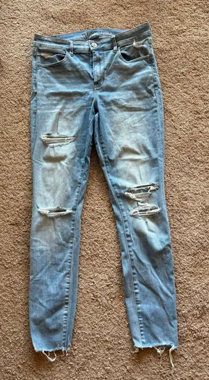 American Eagle Jeans thumbnail 1