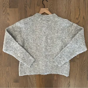 NWT Compañía Fantástica Ban.do Heart Button Boucle Cardigan in Grey Size Small thumbnail 7