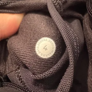 Lululemon Glyde Along Black Hooded Softshell Full‎ Zip Jacket Womens Size 4 thumbnail 4