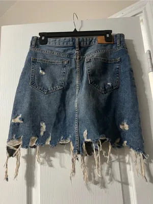 Zara Blue Distressed Denim Mini Skirt with Frayed Hem thumbnail 3