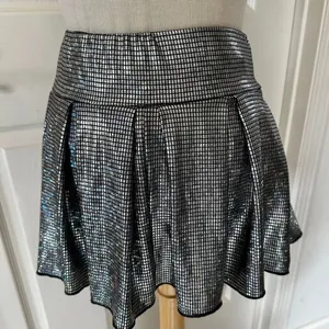 SHEIN EZwear Silver A-Line Mini Skort w/ Built-In Shorts | Size S thumbnail 4